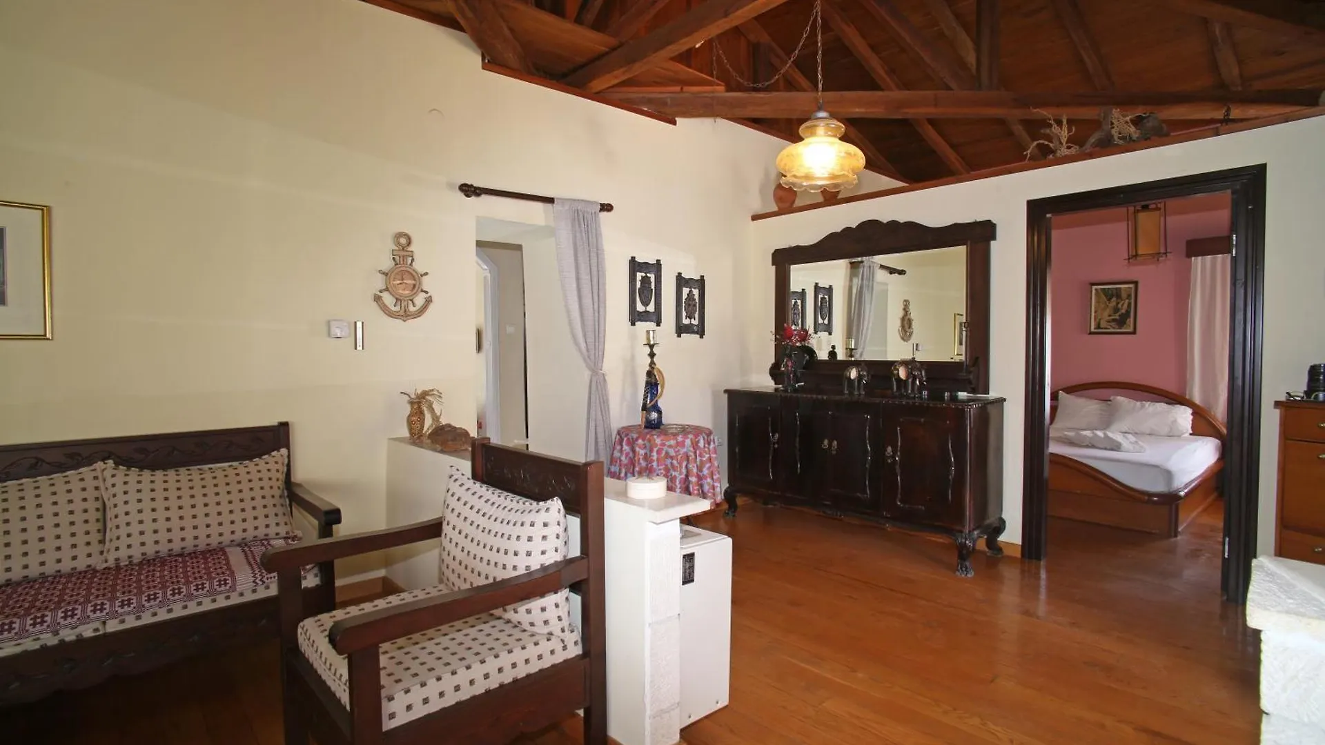 بيت للعطل Traditional House On Afytos Rock اليونان